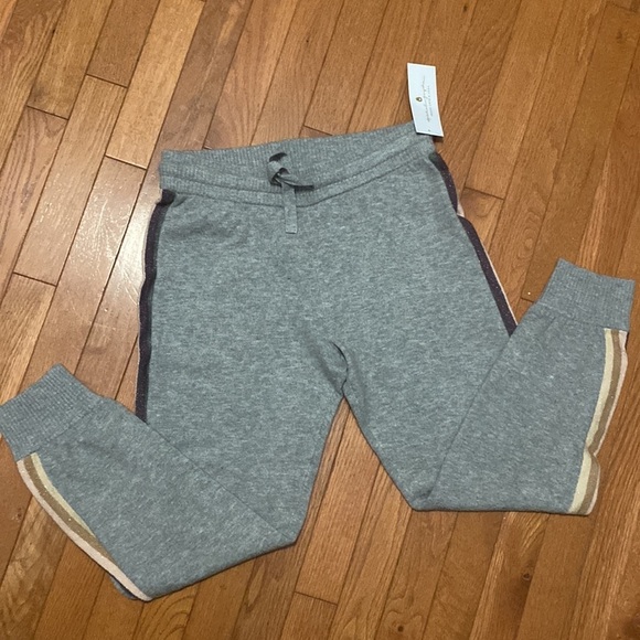 Spiritual Gangster Joggers - Picture 11 of 12